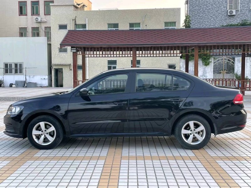 广州17年大众朗逸7