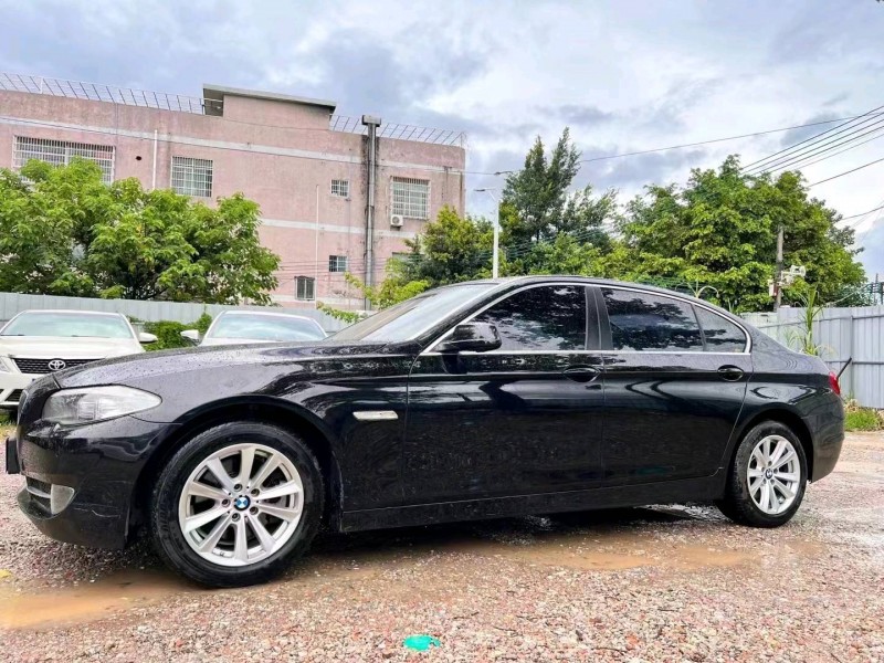 佛山13年宝马5系3