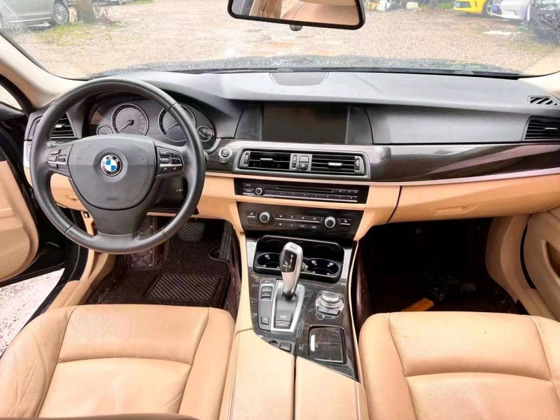 佛山13年宝马5系9