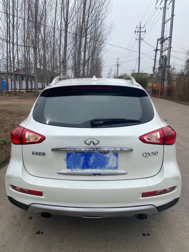 臨沂16年英菲尼迪QX506