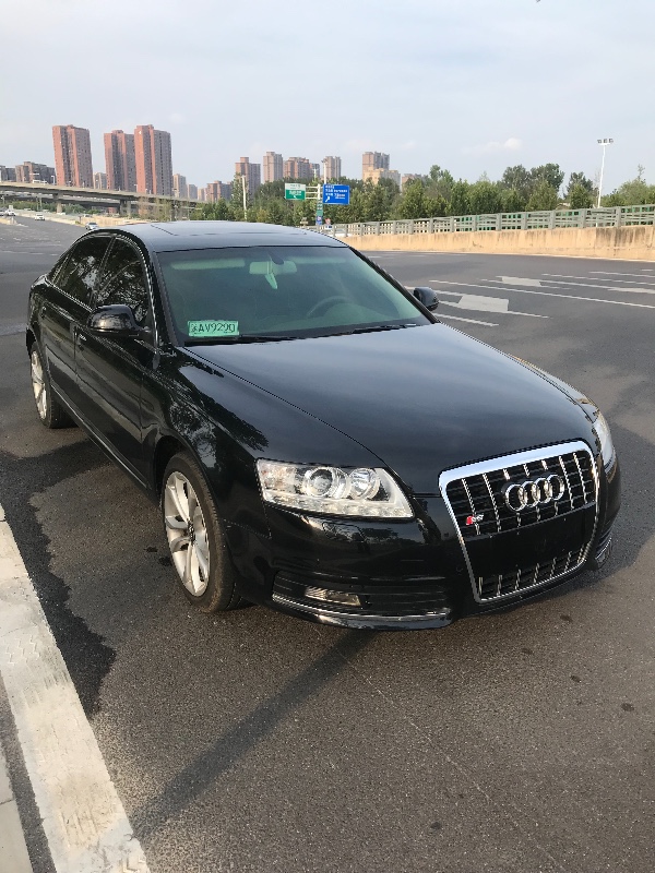 鄭州11年奧迪A6L2