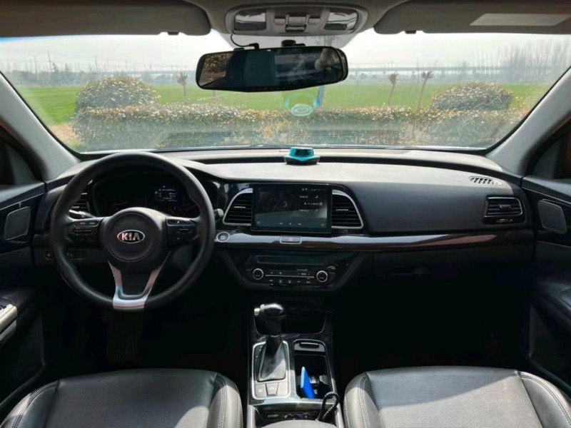 盐城17年起亚K47