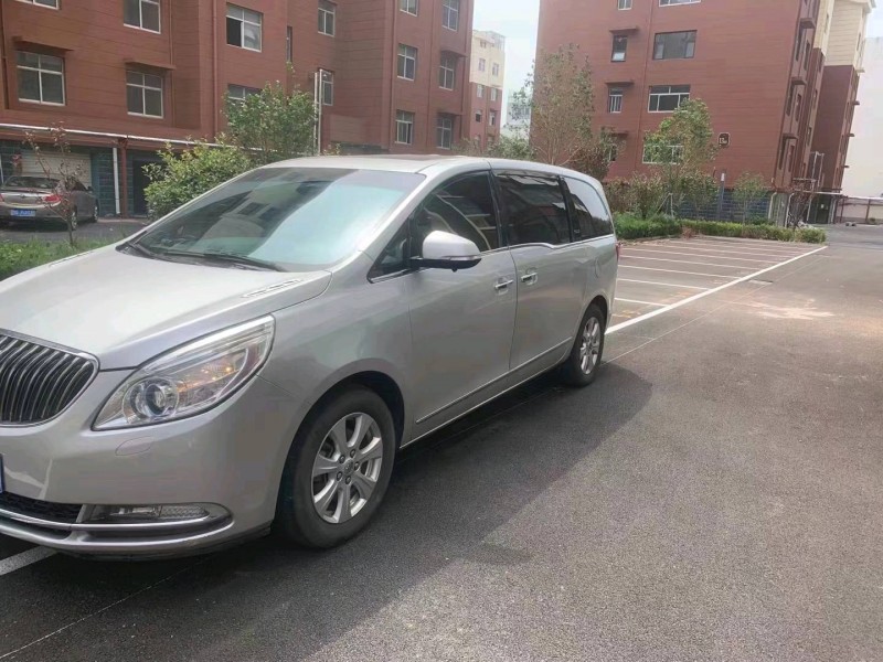 东营14年别克GL82