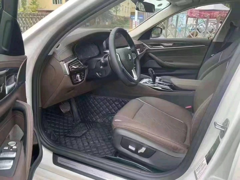 北京21年宝马5系7