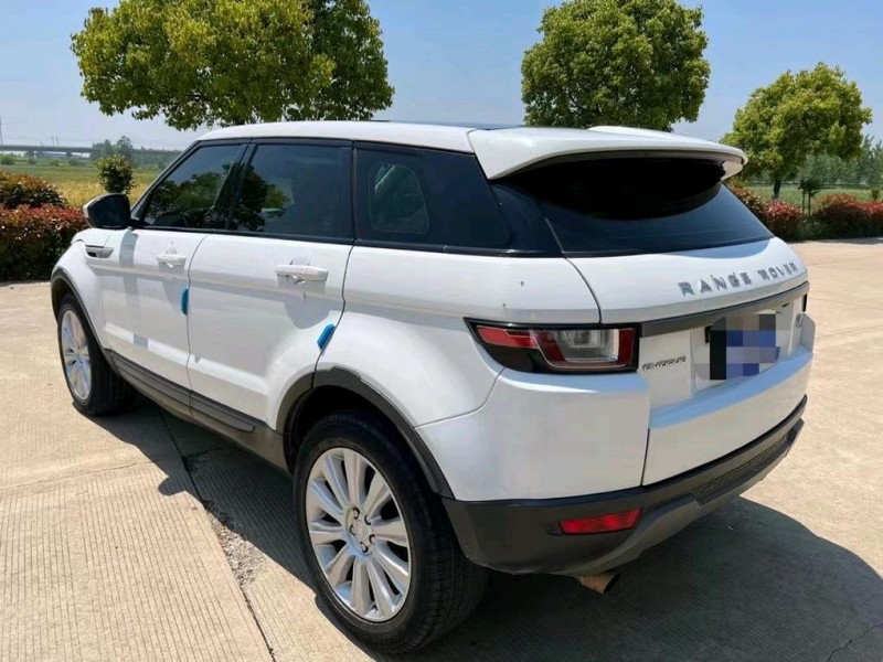 盐城17年路虎极光5