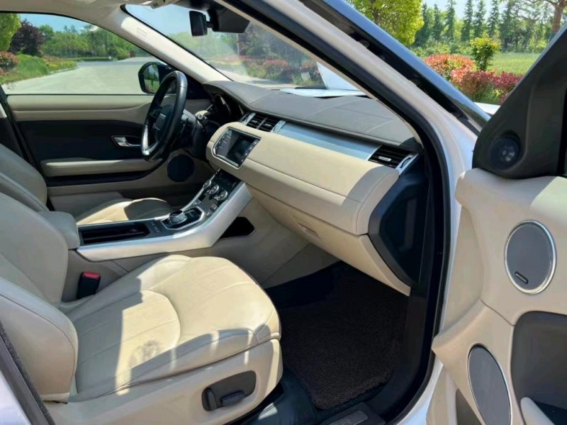 盐城17年路虎极光9