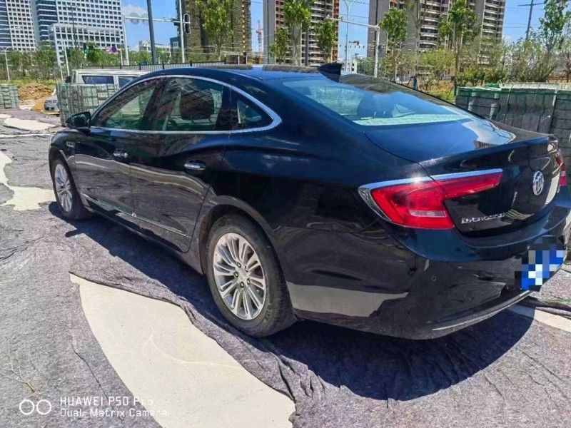 北京18年别克君越3