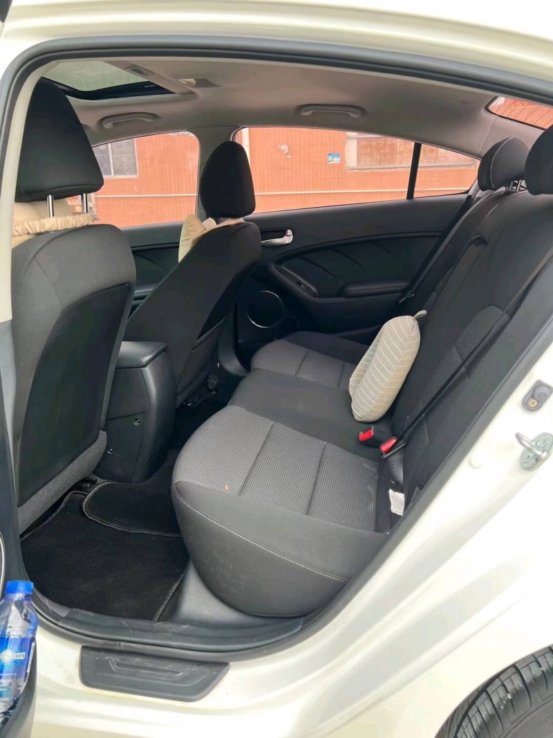 东莞17年起亚K34