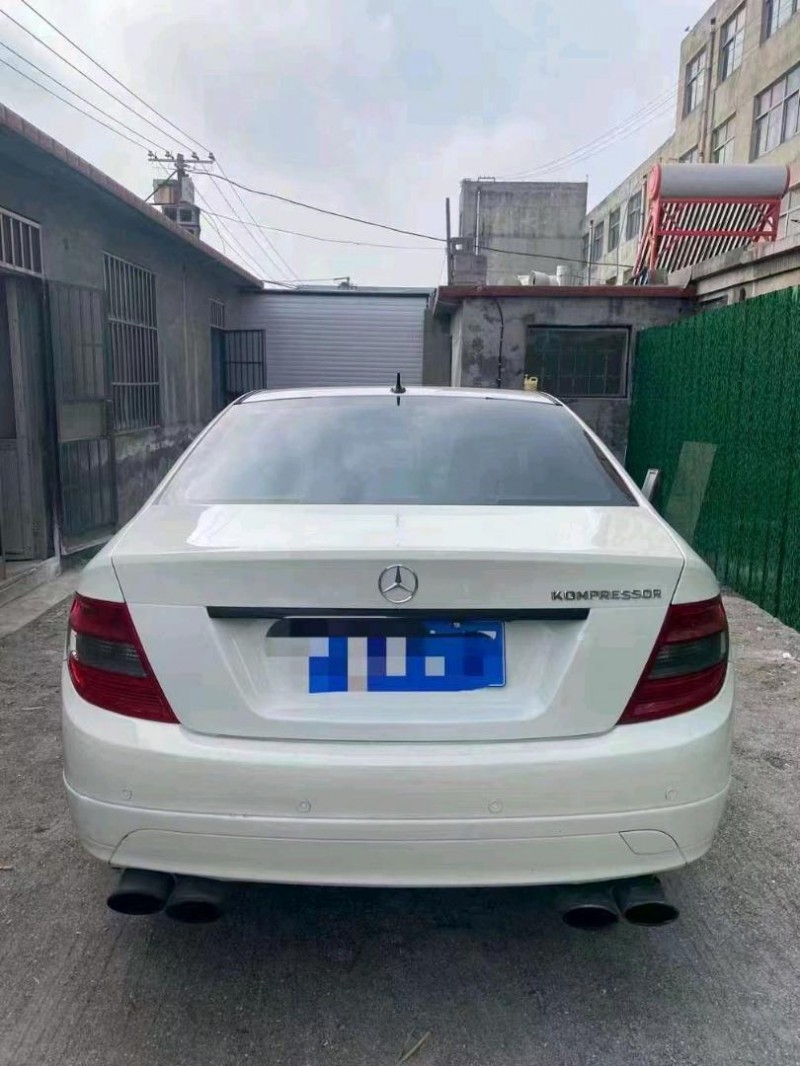 东营10年奔驰C7