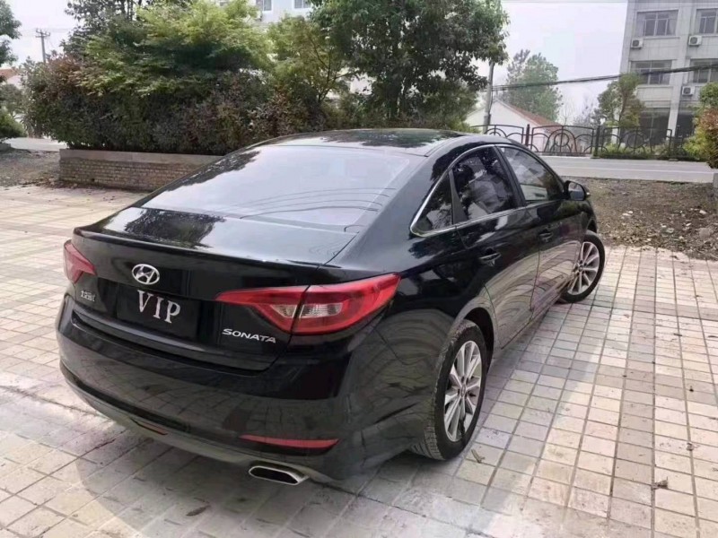 济南16年现代索纳塔九3