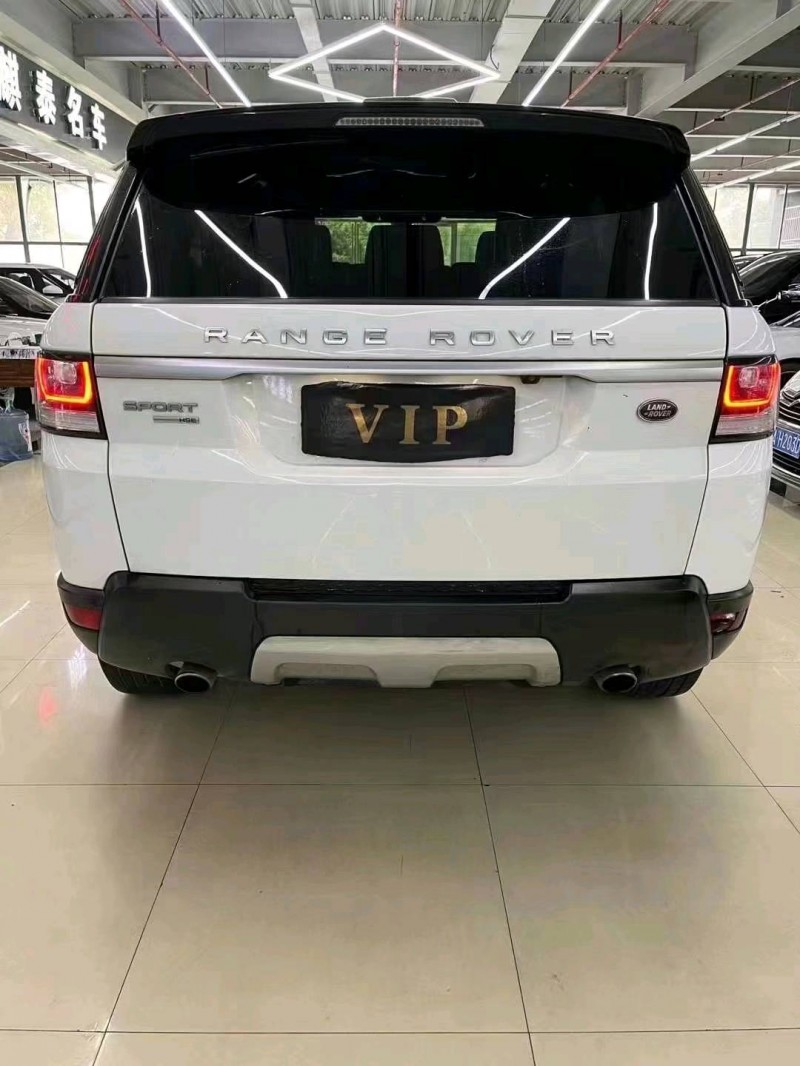 东营17年路虎揽胜运动9