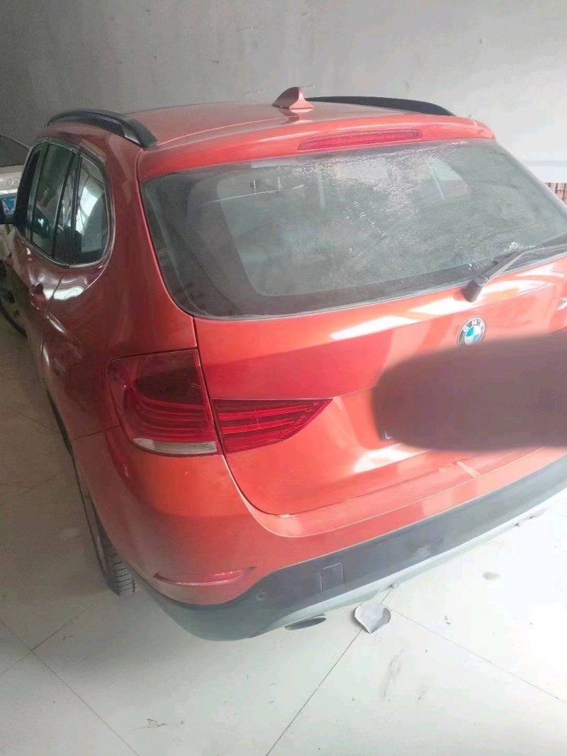 北京12年宝马X15