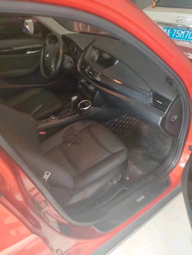 北京12年宝马X16