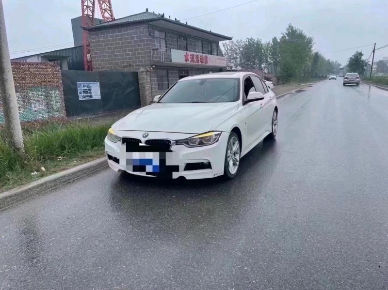 北京18年宝马3系1
