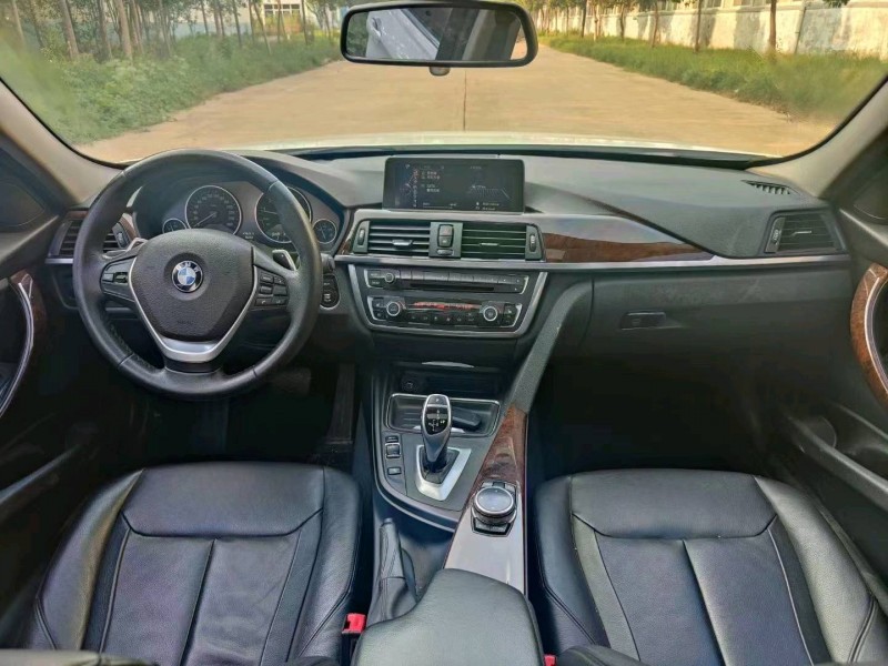 北京14年宝马3系5