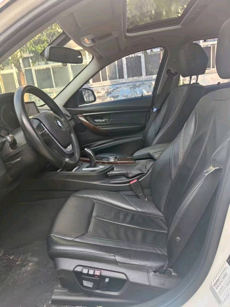 北京14年宝马3系7