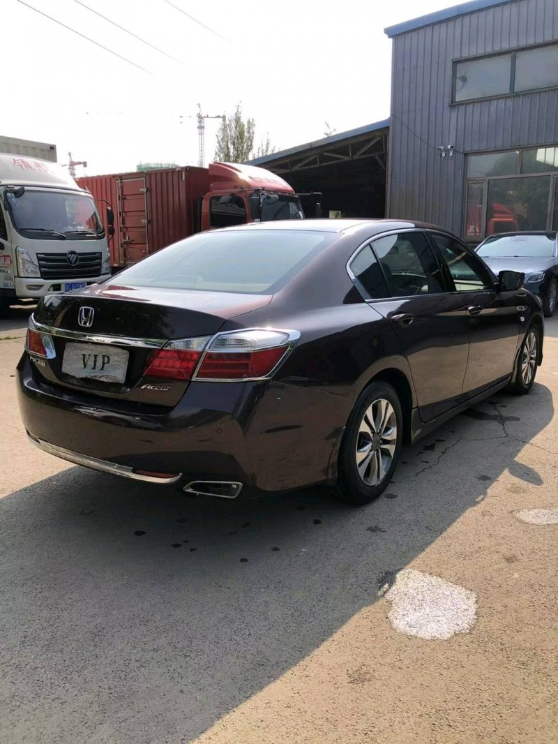 沈阳15年本田雅阁6