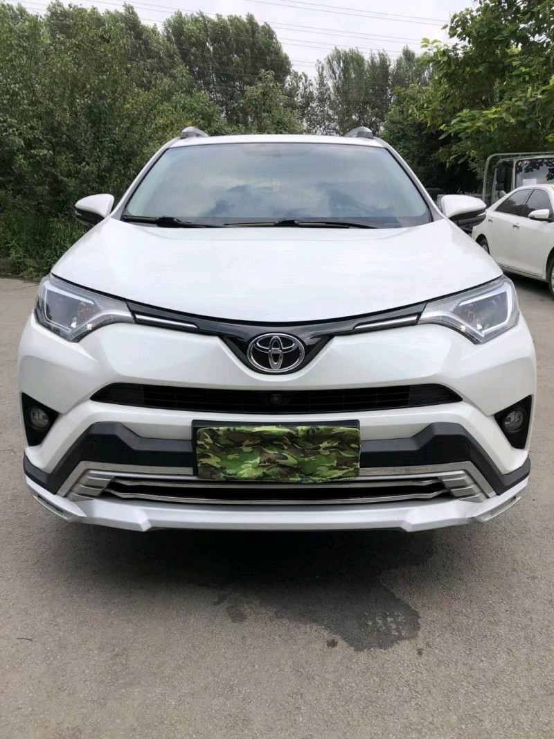 沈阳18年丰田RAV4荣放1