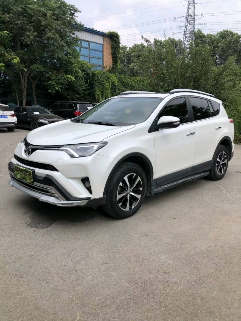 沈阳18年丰田RAV4荣放2