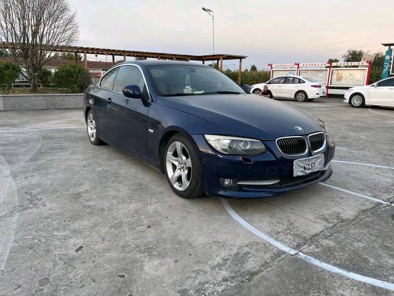 徐州11年宝马3系6