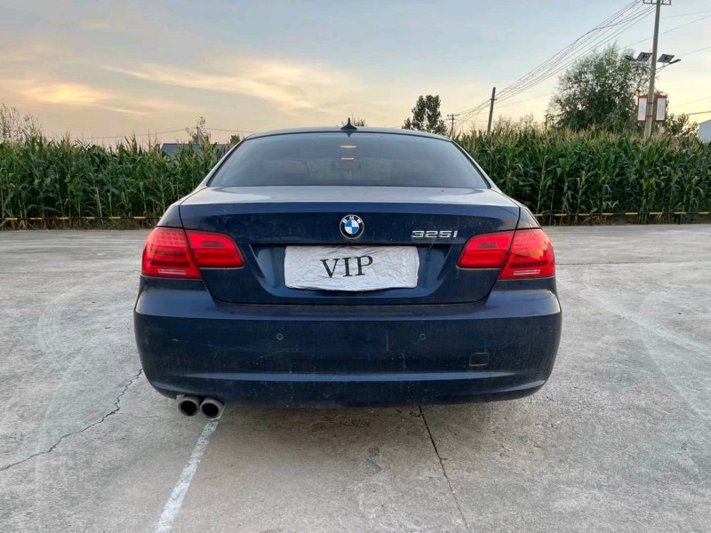 徐州11年宝马3系9