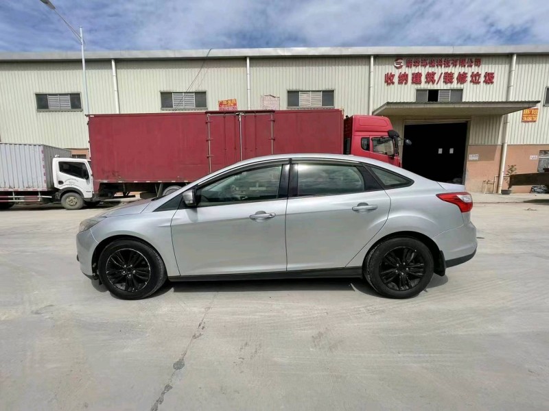 东莞14年福特福克斯8