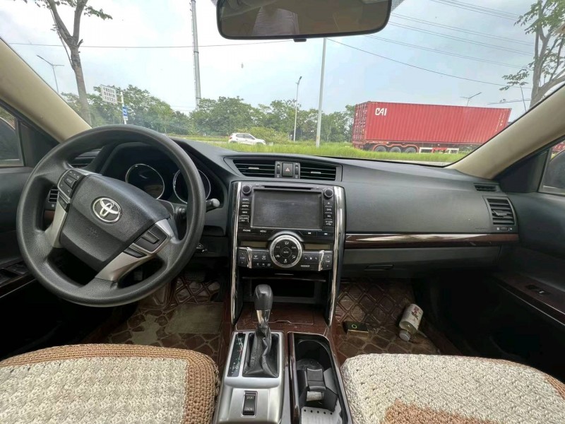 徐州13年丰田锐志4