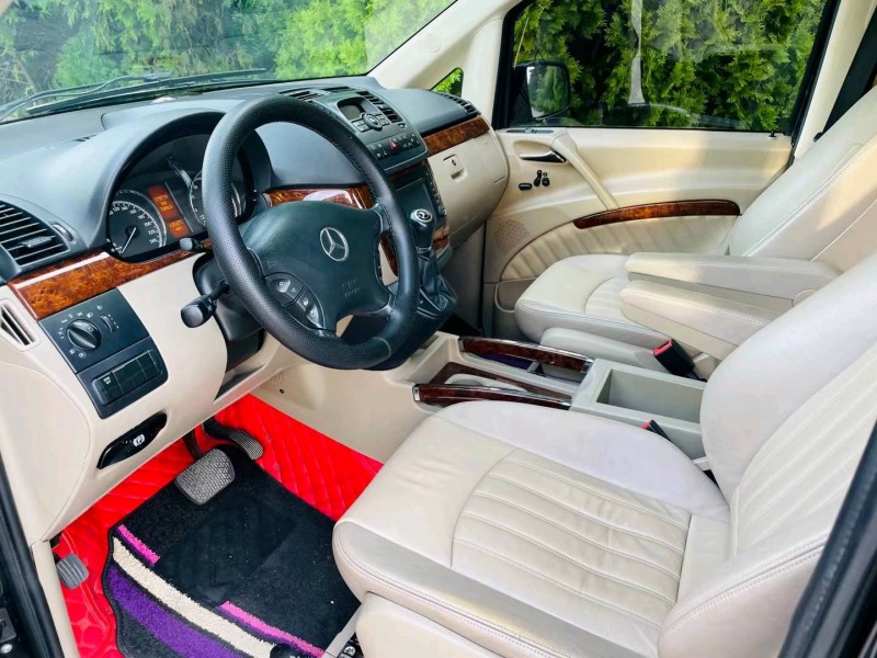 烟台12年奔驰唯雅诺4