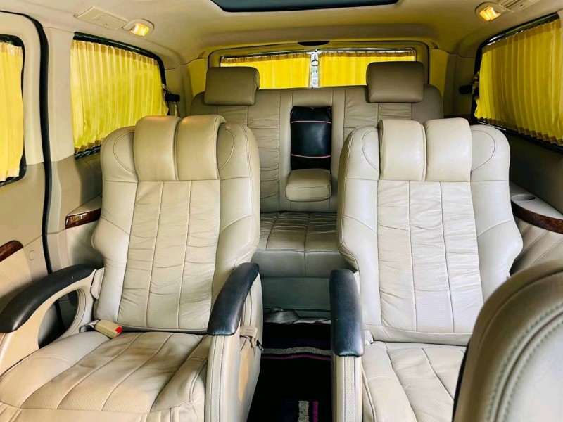 烟台12年奔驰唯雅诺3