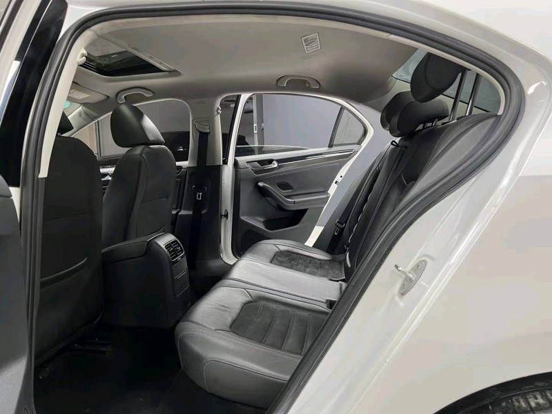 成都16年大众速腾5