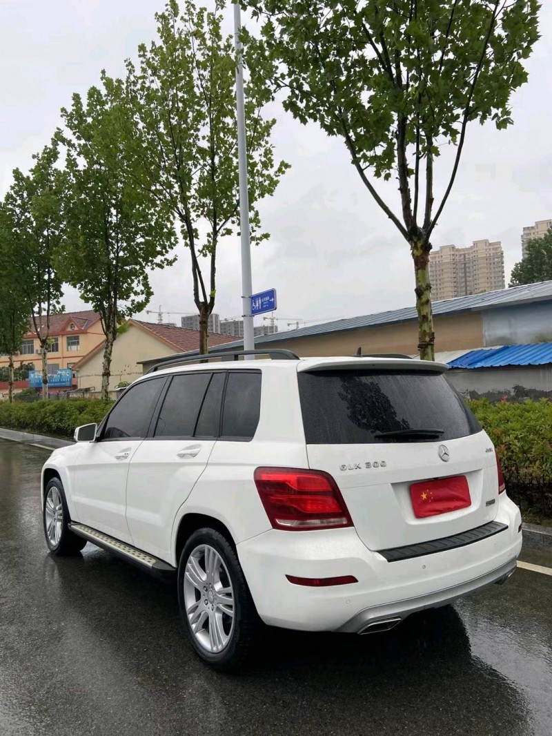 青岛13年奔驰GLK8