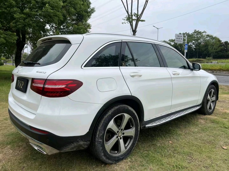 徐州16年奔驰GLC1