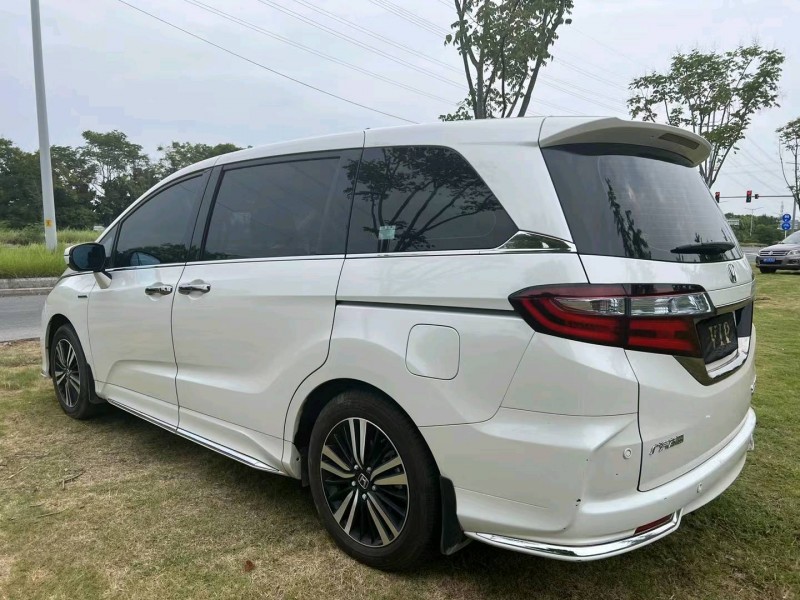 泰州21年本田奥德赛3