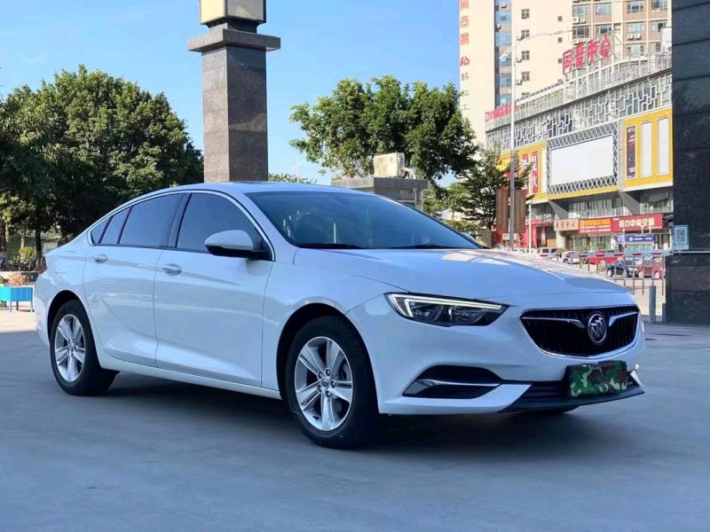 东莞19年别克君威2