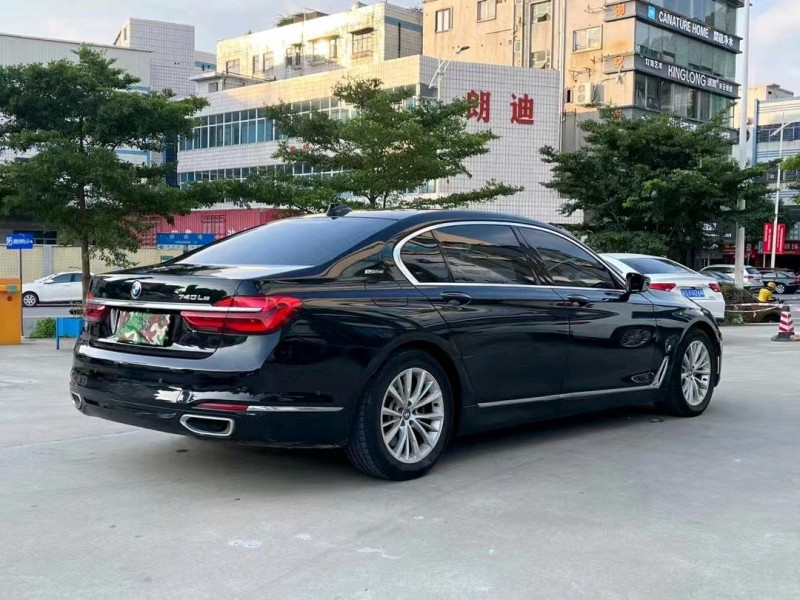 东莞18年宝马7系8