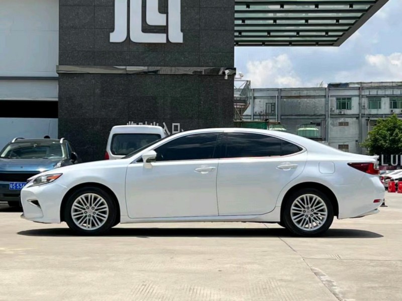 东莞16年雷克萨斯ES4