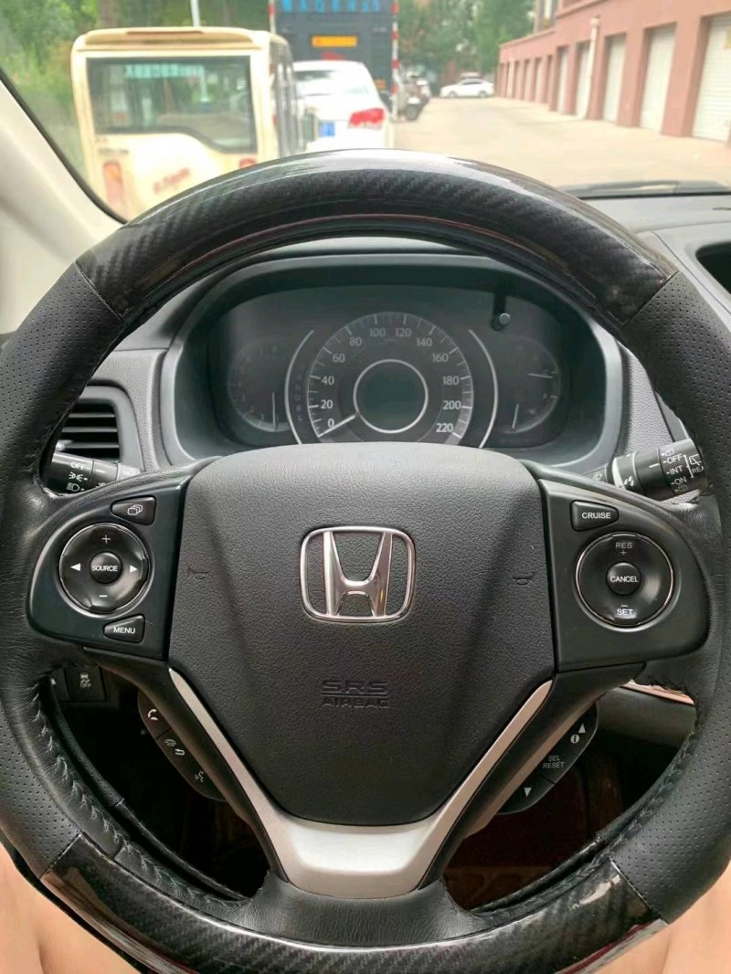 烟台16年本田CRV9