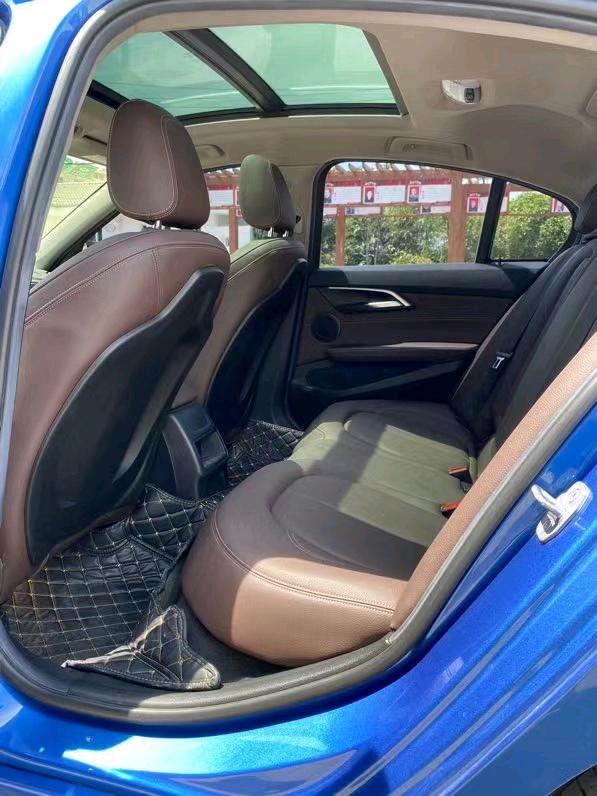 徐州19年宝马1系4