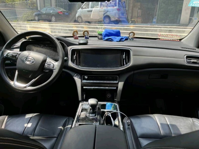 成都19年传祺GS83