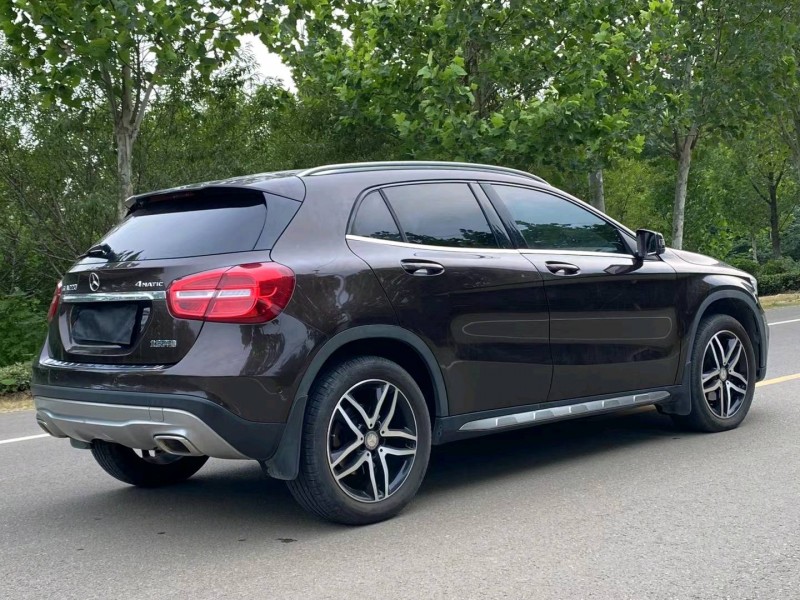 徐州16年奔驰CLA7