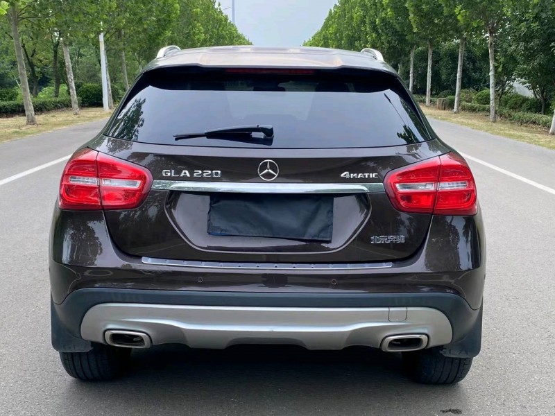 徐州16年奔驰CLA9