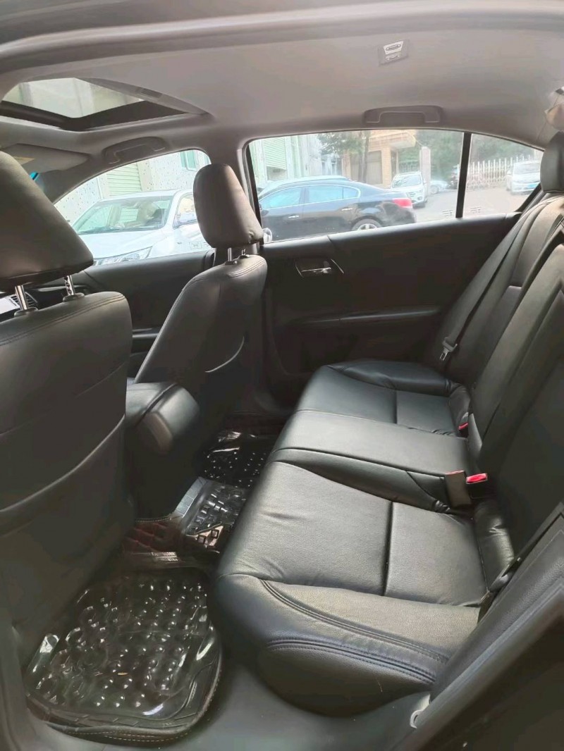 广州18年本田雅阁5