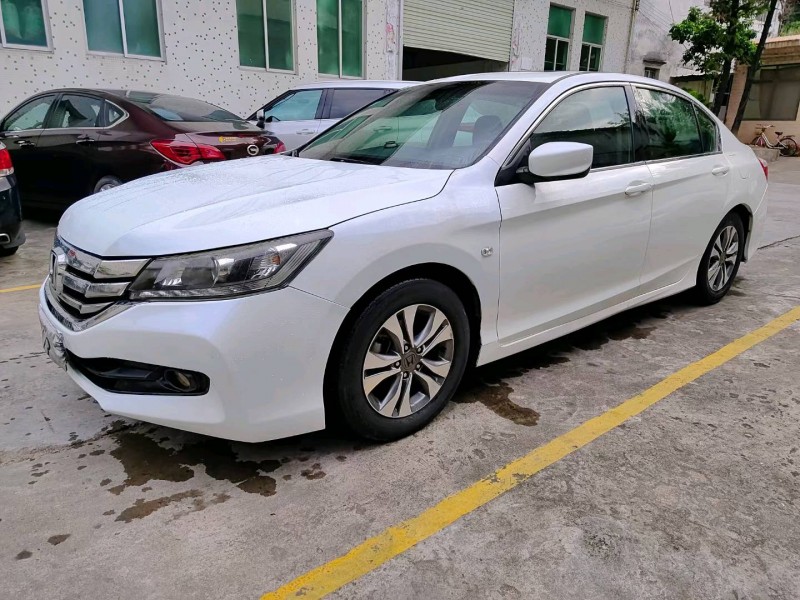 广州15年本田雅阁3