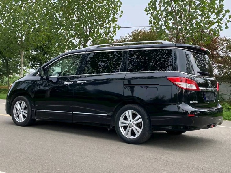 徐州14年日产贵士7