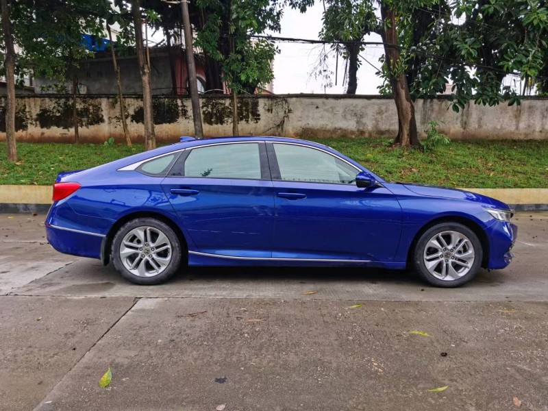 东莞20年本田雅阁4