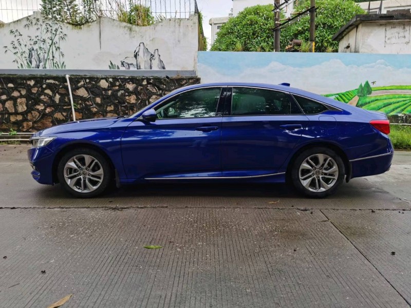 东莞20年本田雅阁5