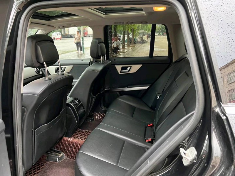 东营13年奔驰GLK9