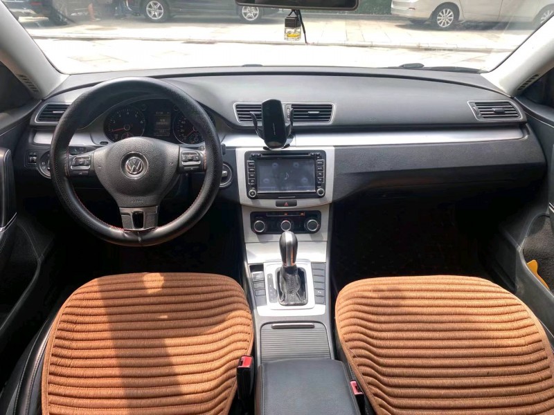 北京14年大众迈腾9