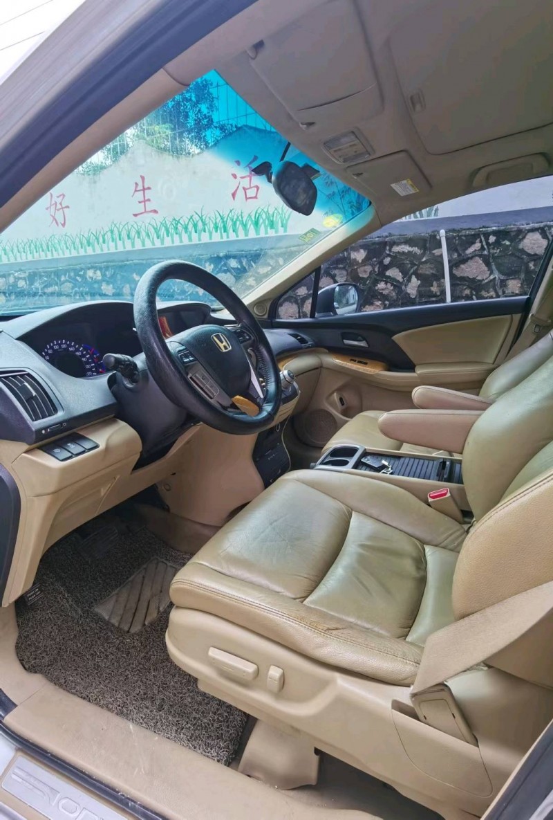 东莞10年本田奥德赛8