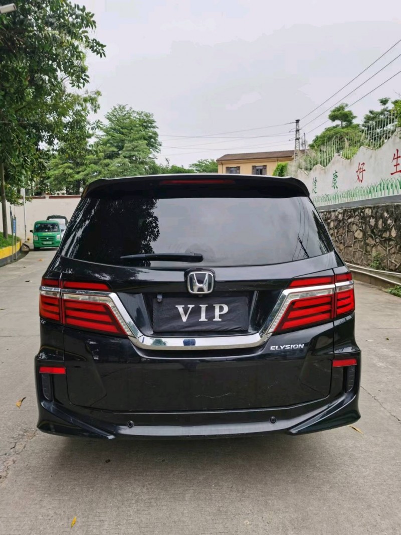 东莞18年本田艾力绅9